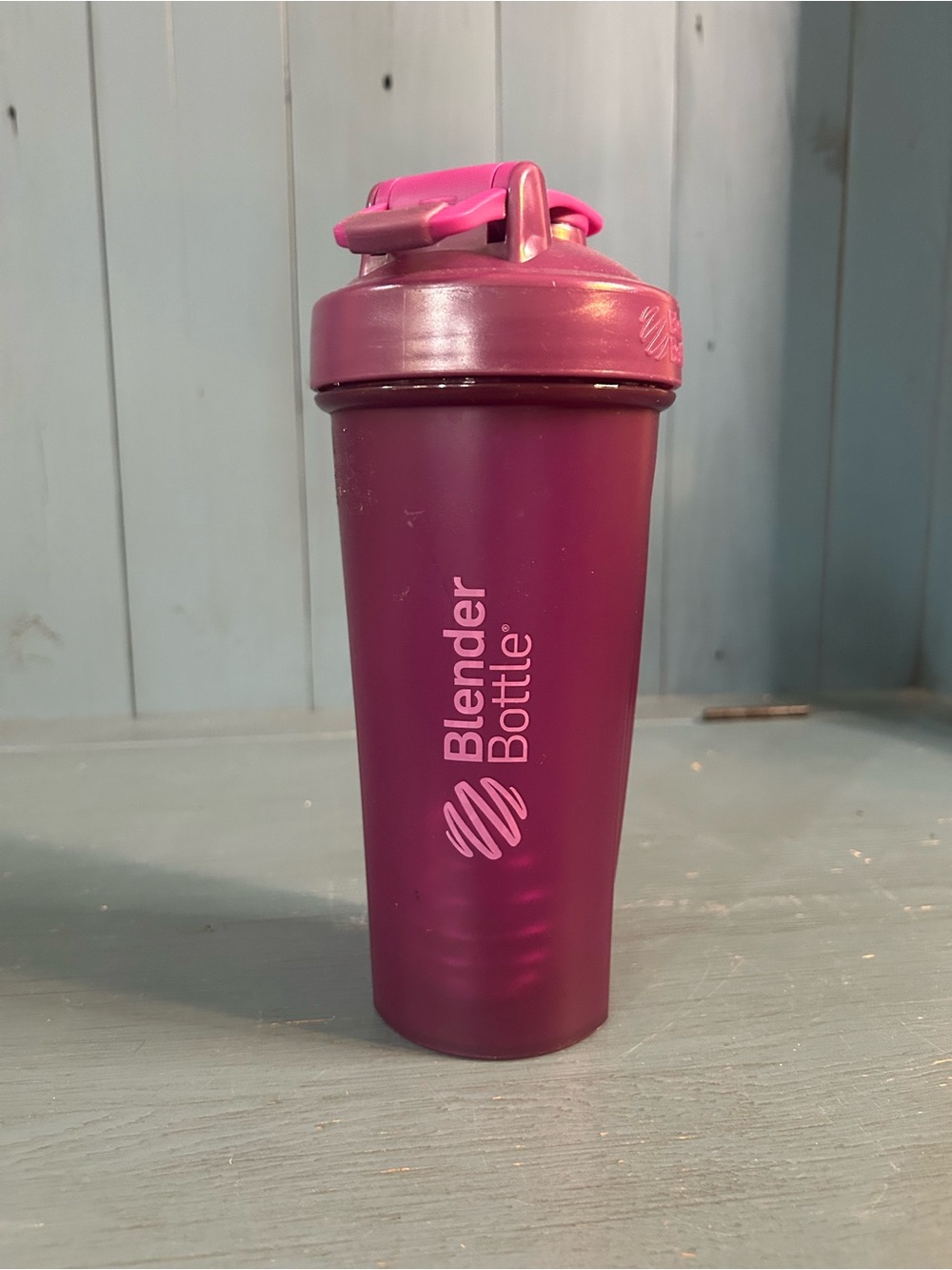 BlenderBottle Shaker Cup - Magenta Pink | 28 Oz New